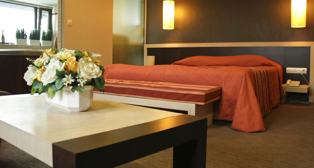 Edi Hotel Sofia Pokój zdjęcie